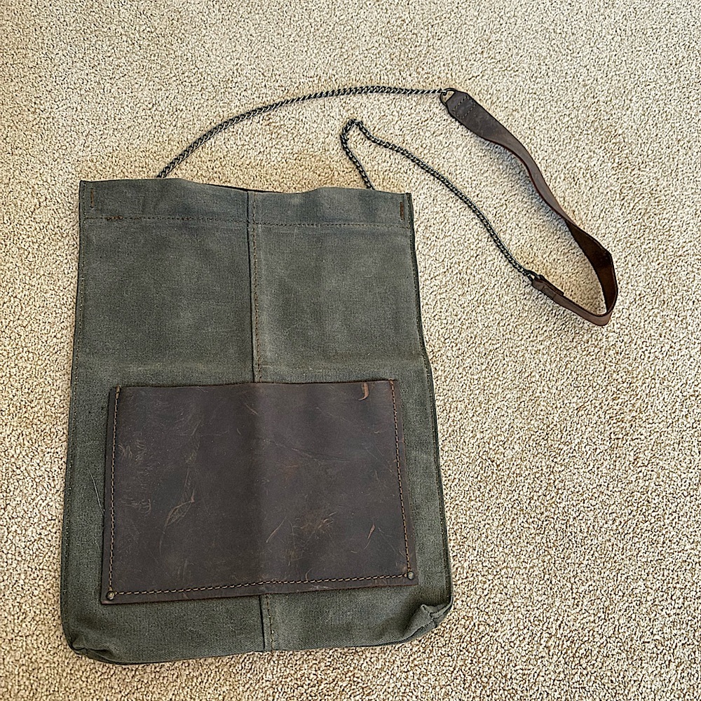 JO Canvas Leather Purse